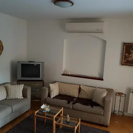 Oasis Ilidza דירה *